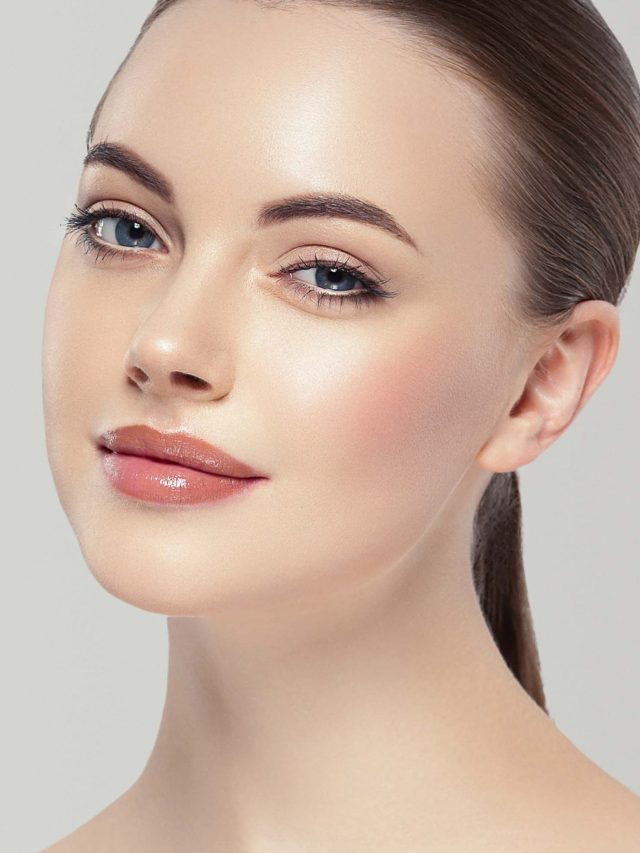 বয়স কমিয়ে যৌবন ফিরিয়ে দেয় আমন্ড, এভাবে খেলেই রেজাল্ট