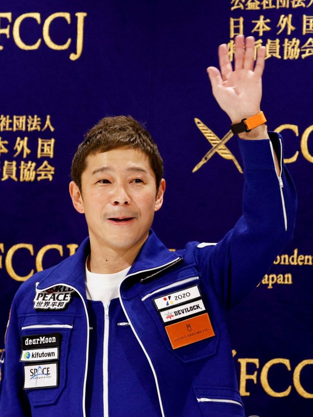 'Unavoidable decision': Japanese billionaire cancels his Moon trip plans with SpaceX