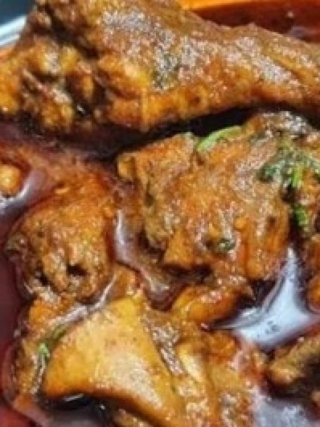 মুরগির মাংস খেলে কি ইউরিক অ্যাসিড বাড়ে? যা জানা জরুরি