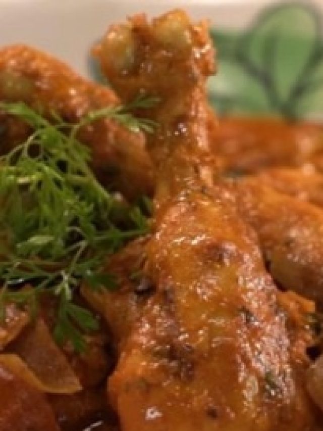 রোজ চিকেন খাওয়া ঠিক না ভুল? জানুন, চমকে যাবেন