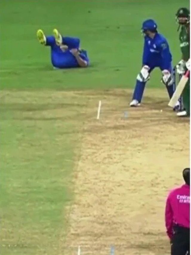 চোটের 'নাটক' আফগান ক্রিকেটারের, চমকে গেলেন রশিদও, কেন?