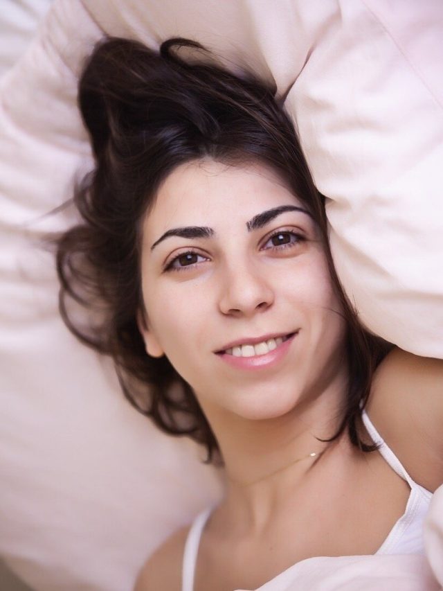 মেয়েদের জীবনে চরম সুখ দেয় এইরকম ছেলেরা