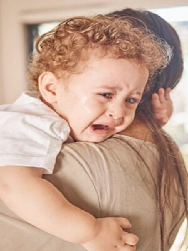 ভ্যাঁ ভ্যাঁ করে জুড়ে দিল কান্না, শিশুকে ভোলাবেন কী করে?