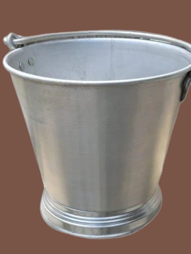 ঘুম থেকে উঠে বালতিতে দিন এক চিমটে নুন, তারপর দেখুন খেলা