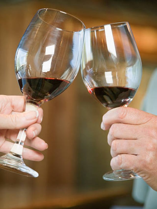 রাম, হুইস্কি না বিয়ার, কোনটা খেলে ক্ষতিটা কম হয়?