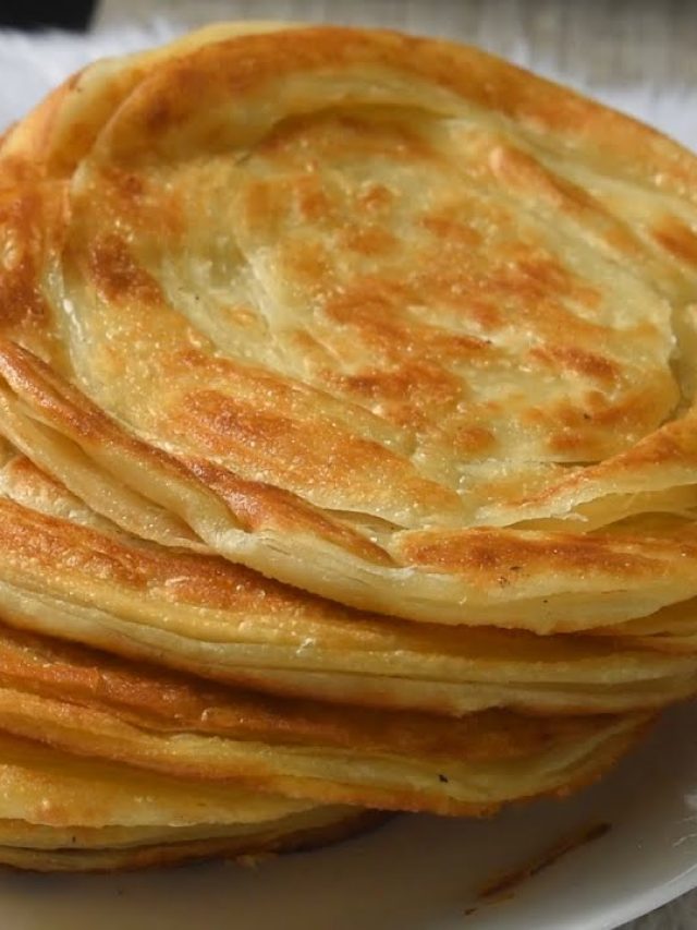 বাড়িতেই বানান লাচ্ছা পরোটা, রোলের দোকানের মতোই হবে টেস্টি