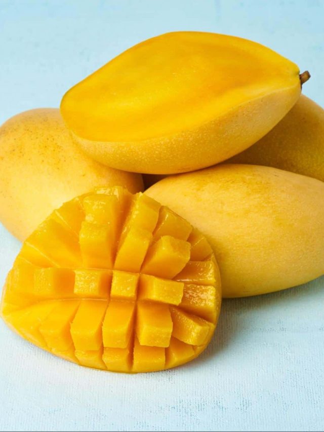 সকাল সকাল আম খেলে কী হয়? জেনে তবেই মুখে তুলুন