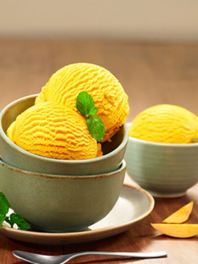 মাত্র ১০ মিনিটে বাড়িতেই বানান ম্যাঙ্গো আইসক্রিম, রইল শর্টকাট রেসিপি