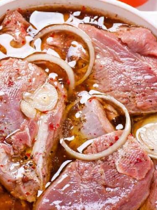 ২ সিঁটিতেই সেদ্ধ হবে মাটন, খালি ম্যারিনেশনে দিন এই জিনিস