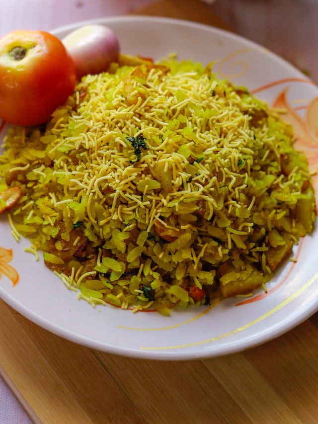 চিঁড়ের পোলাও কাঁচা বা জ্যাবজ্যাবে হবে না, সঠিক টেকনিকে বানানোর সহজ ট্রিক শিখে নিন