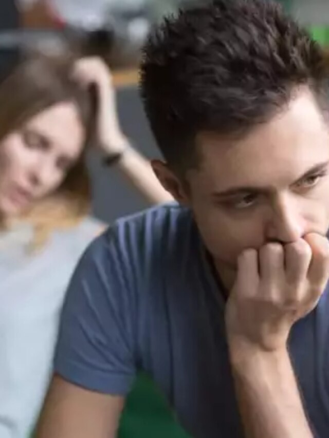 সিঙ্গল থাকুন, এই ৮ ধরনের নারী-পুরুষের সঙ্গে প্রেমে জড়াবেন না