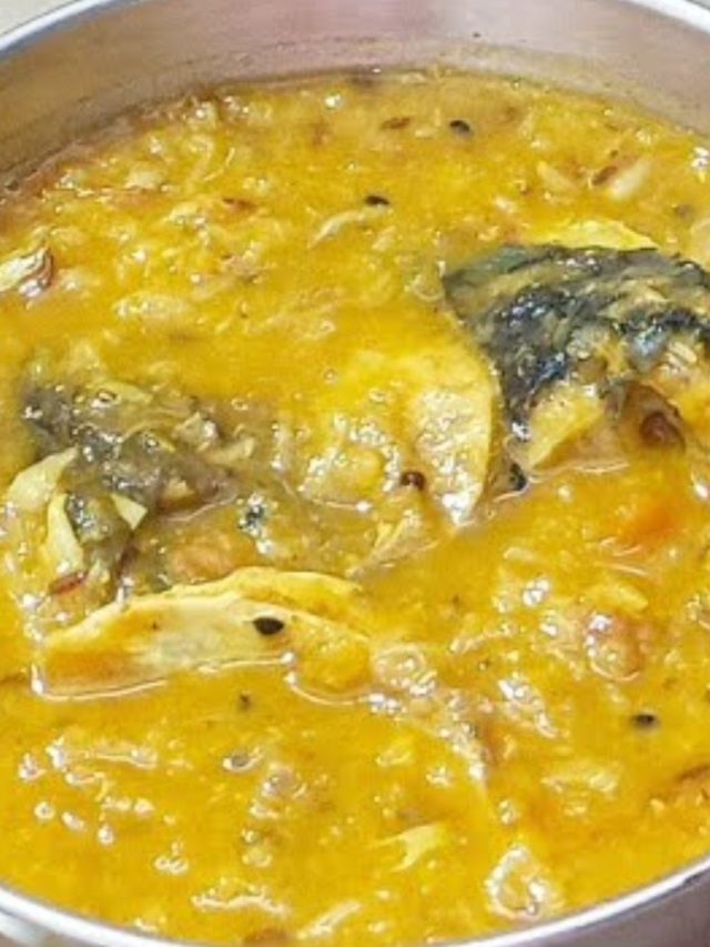 মাছের মাথা দিয়ে মুগ ডাল হবে বিয়েবাড়ির মতো, এটাই সেরা রেসিপি