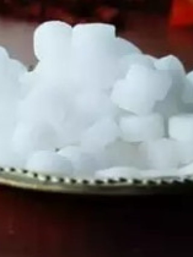 পকেটে ২ টুকরো  কর্পূর রেখে দিন,  শুরু হবে খেলা