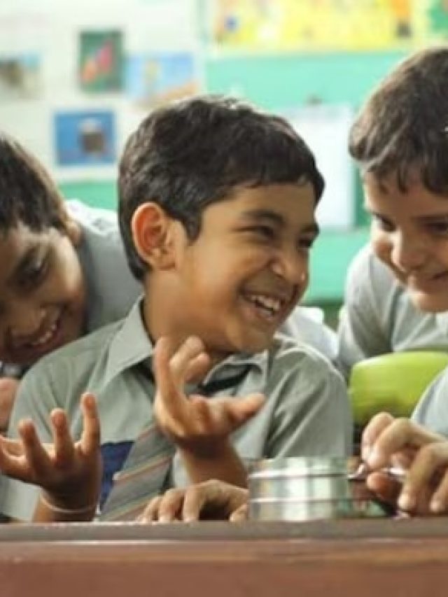 শিশুর ভাল চাইলে স্কুলে এই টিফিনগুলি ভুলেও দেবেন না