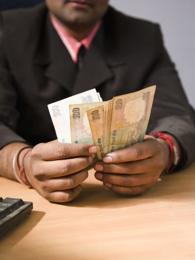 ঘরে কখনো টাকার অভাব হবে না, রাখুন এই জিনিস