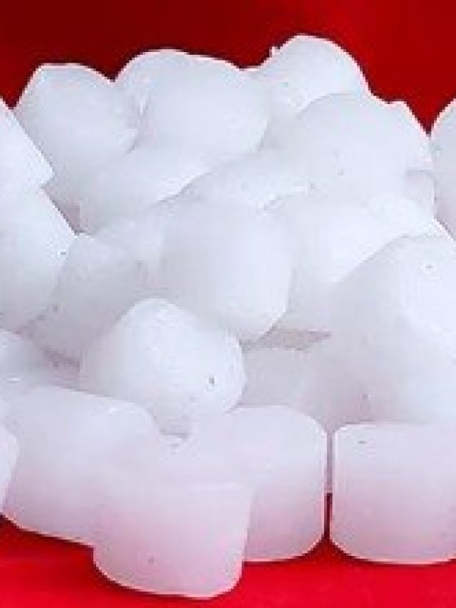 কর্পূর লাগবে শুধু,  তাতেই চুল হবে কালো কুচকুচে