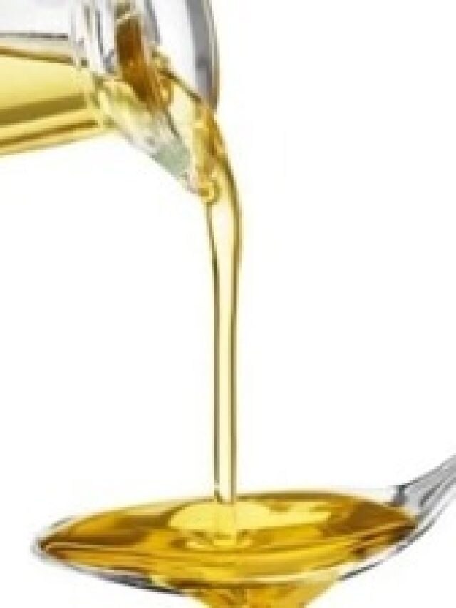 রোজ রাতে লাগান এক ফোঁটা সর্ষের তেল, চরম মজা-সুখ পাবেন