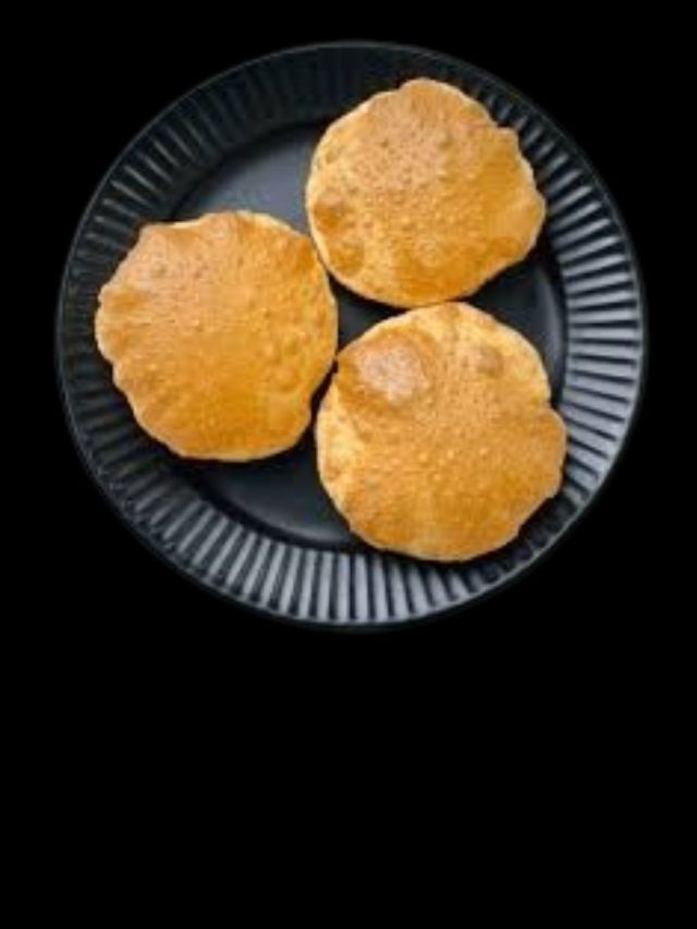 তেলে নয়, লুচি ভাজুন জলে