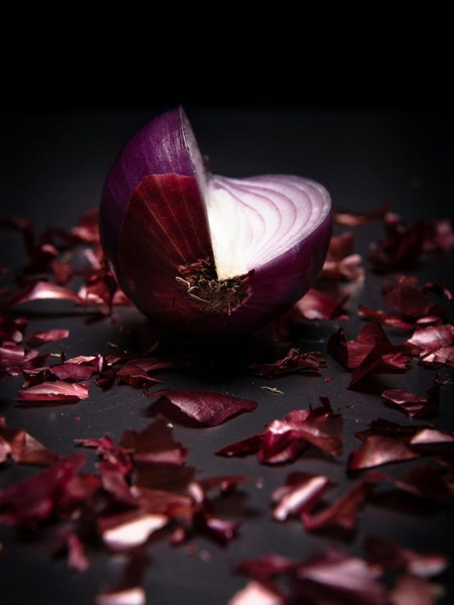 পেঁয়াজের খোসাতেই আছে হার্ট সুস্থ রাখার 'পাসওয়ার্ড', ফেলে না দিয়ে এভাবে খান