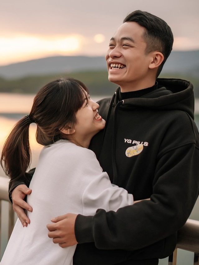 প্রেমিকা বা স্ত্রীকে ভুলেও এই ৩ কথা বলতে নেই, পুরুষরা পড়ে নিন