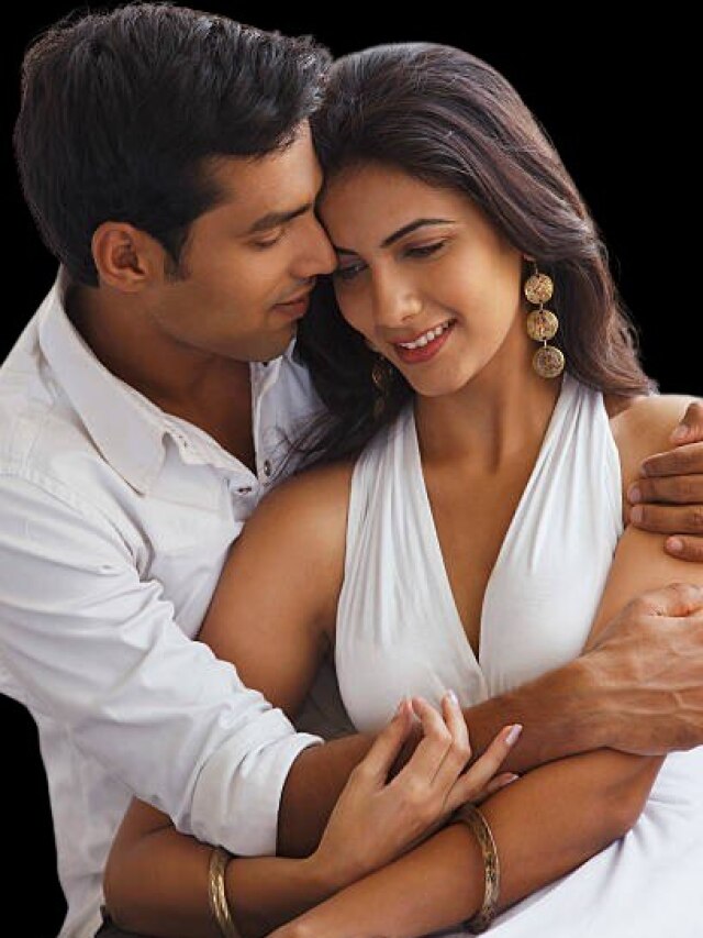 রাতে এই কাজটা করলেই স্বামী-স্ত্রী চরম সুখ পায়, জানিয়েছেন চাণক্য