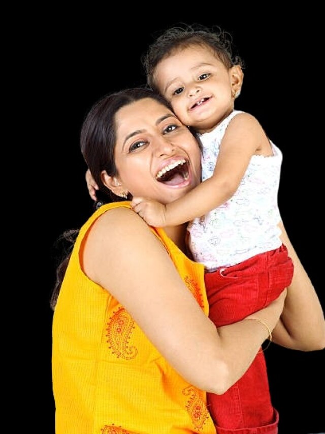 মা হওয়ার সঠিক বয়স কত? বেশিরভাগই মহিলাই জানেন না