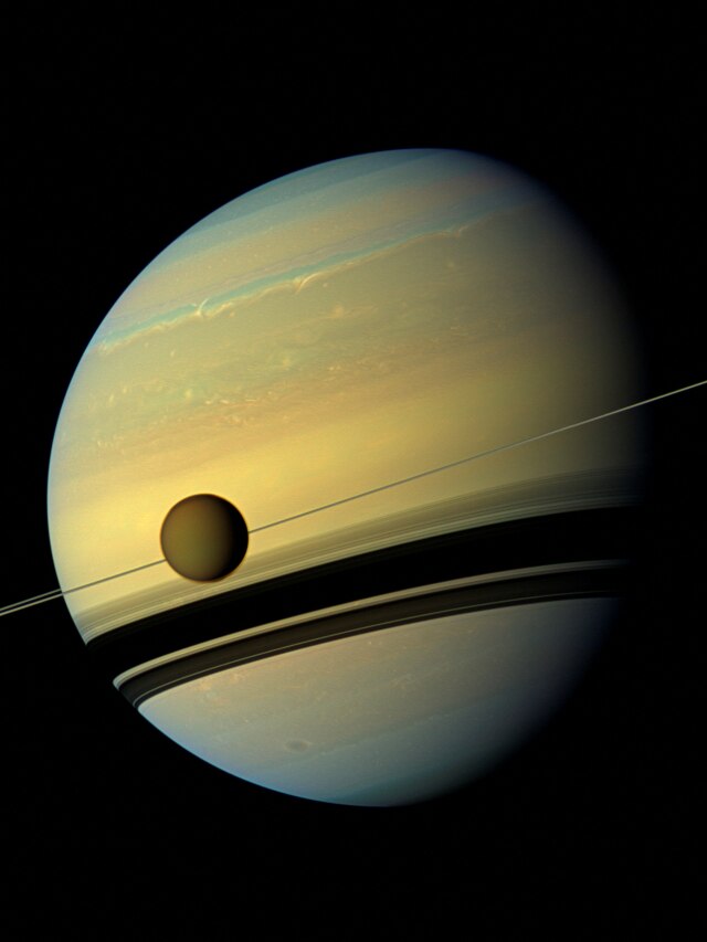 'Hydrocarbon Sea': NASA's Cassini Spacecraft discovers massive water body on north pole of Saturn's biggest moon