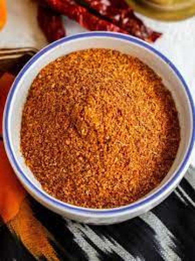 যে কোনও রান্নার স্বাদ ৫ গুণ বেড়ে যাবে, বাড়িতে এভাবে বানান কিচেন কিং মশলা