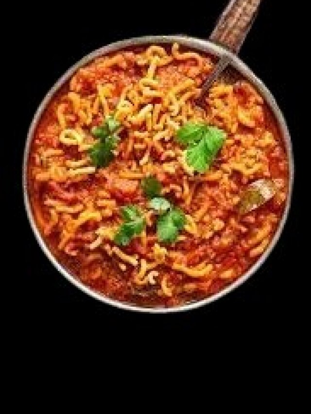 টমেটো দিয়ে ঝুরিভাজা কষা, আঙুল চাটতেই হবে, রইল নতুন রেসিপি