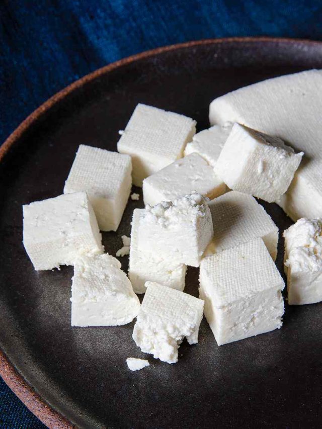 এক ফোঁটা দুধও লাগবে না, ঘরের ৩ জিনিসেই হবে লা জবাব পনির