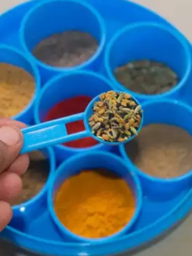 পাঁচফোড়নই দীর্ঘ যৌবন দেয় বাঙালিকে, কারণ জানলে অবাক হবেন