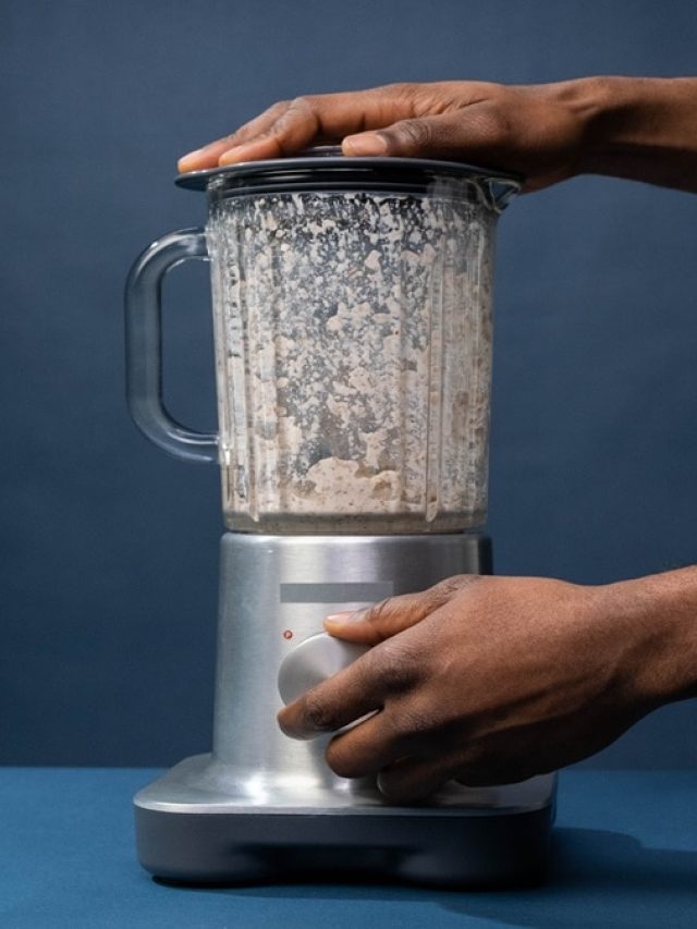 নোংরা মিক্সি হবে ঝকঝকে! পরিষ্কারের স্মার্ট ট্রিকস