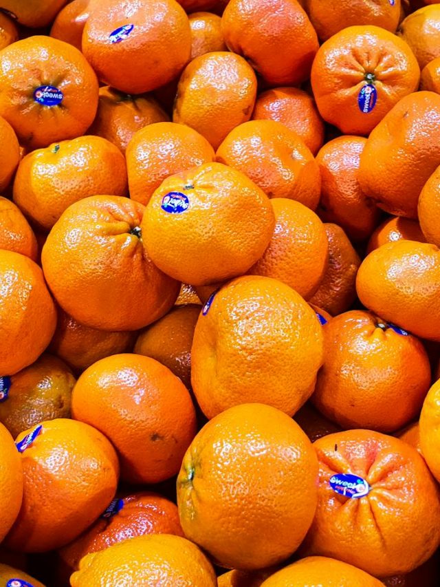 ফলের গায়ে সাঁটানো স্টিকার, কী কাজে লাগে? কেনার আগে জেনে নিন