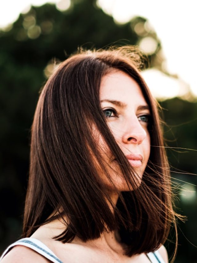 বউ আপনাকে ঠকাচ্ছে, হাতে নাতে ধরুন এভাবে