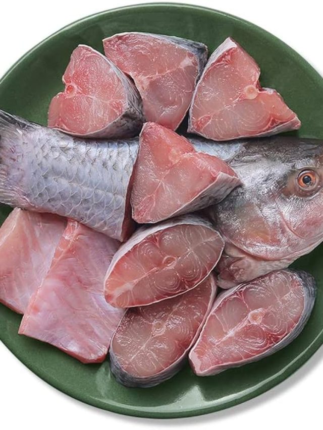 ফ্রিজে রাখা বহুদিনের মাছেও আসবে টাটকা স্বাদ, এই টিপসটা জেনে রাখুন