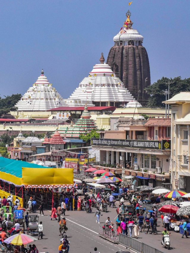 রহস্যেমোড়া পুরীর জগন্নাথ মন্দির, যা শুনলে গায়ে কাঁটা দেবে!