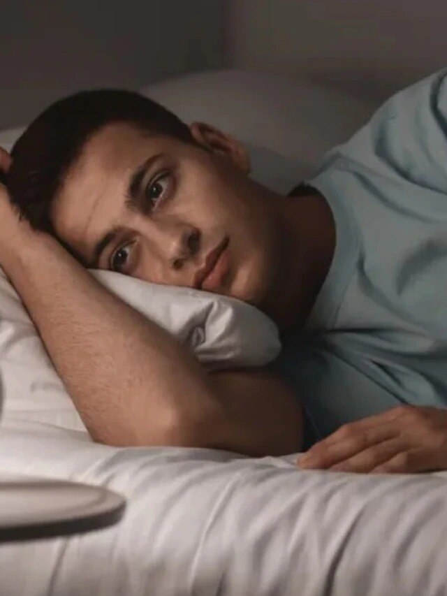 কিছুতেই ঘুমোতে পারছেন না? ৫ টিপসে ১০ সেকেন্ডেই আসবে শান্তির ঘুম