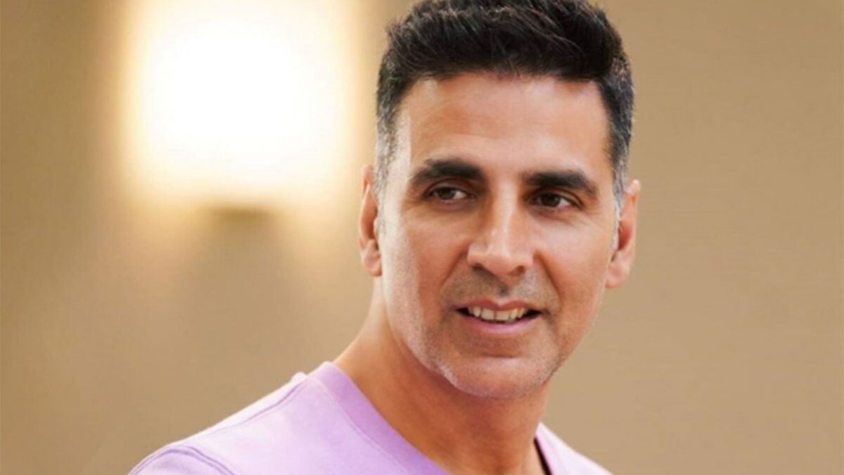 'एक्ट्रेस से मांगा फोटो, पर Kiss करके भागे 2 लड़के फिर...', देखते रह गए अक्षय कुमार