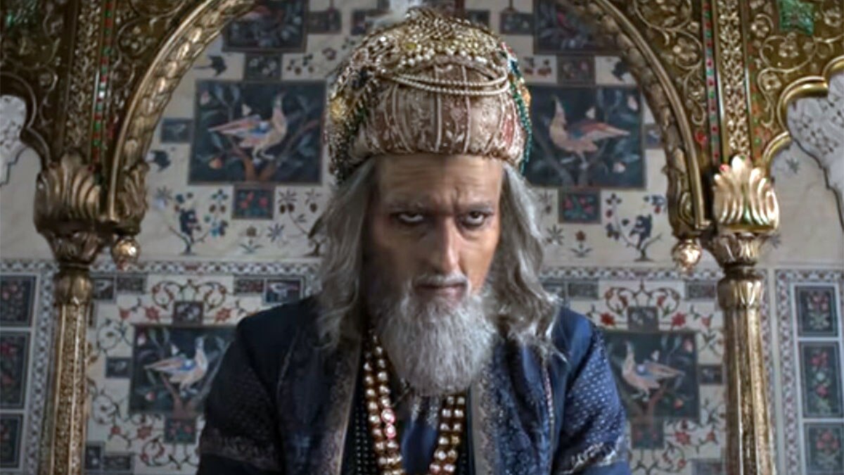 विक्की की 'छावा' का ये खूंखार विलेन कौन? ट्रांसफॉर्मेशन देख फैंस हैरान, आपने पहचाना