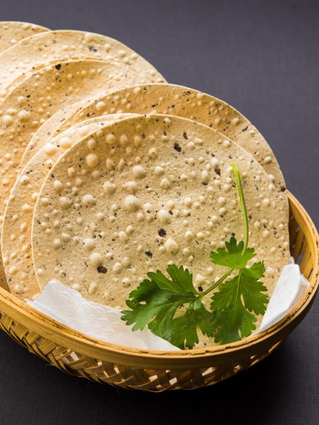 বিন্দুমাত্র তেল ছাড়াই ভাজুন মচমচে পাঁপড়, ১ মাস রেখে খান; রইল ট্রিকস