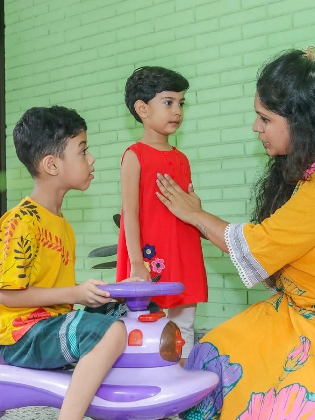 শুধু মেয়ে নয়, ছেলেকেও শেখান গুড ও ব্যাডটাচ, রইল টিপস