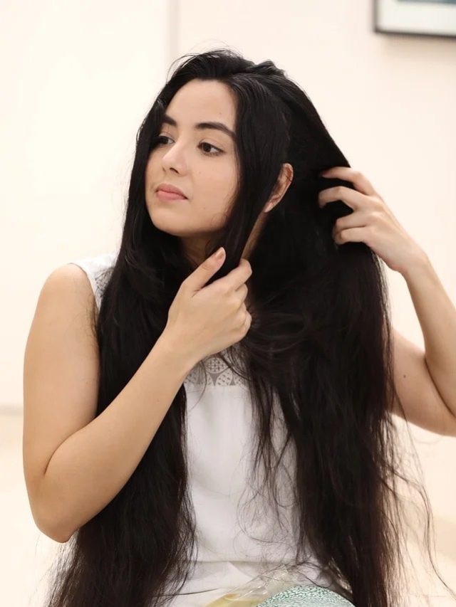 'ঘন কালো চুলের রাজা' এই কালো দানা, সর্ষের তেলে ফেললেই Natural Hair Dye