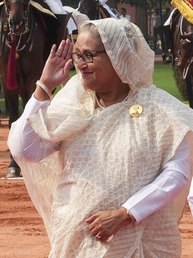 ঠিক কতটা বড়লোক শেখ হাসিনা, কোথায় কোথায় বিনিয়োগ?