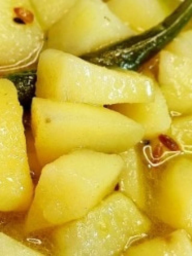 শুধু এই মশলা  মেশান, তাহলেই সুস্বাদু হবে সাদা  আলুর তরকারি