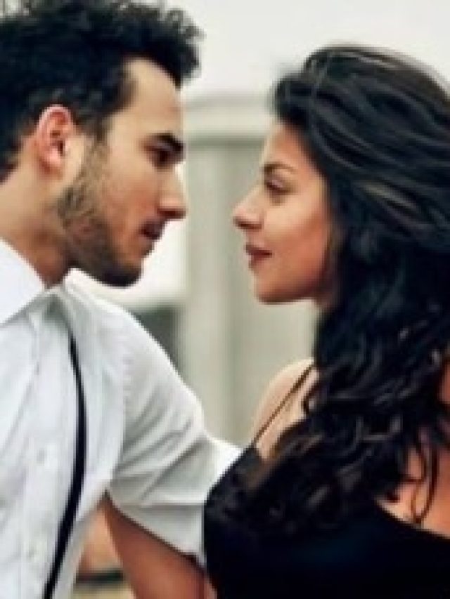 এই অক্ষর দিয়ে শুরু নামের মেয়েদের  স্বামীরা চরম সুখ পান