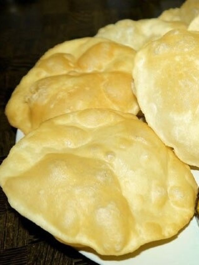 আমিষ লুচি খেয়েছেন? এই রেসিপি খেয়ে দেখুন; আঙুল চাটবেন