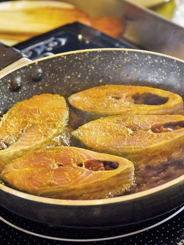 ইলিশ ভাজার আগে করুন এই কাজ, সরষে ইলিশ ভুলে যাবেন