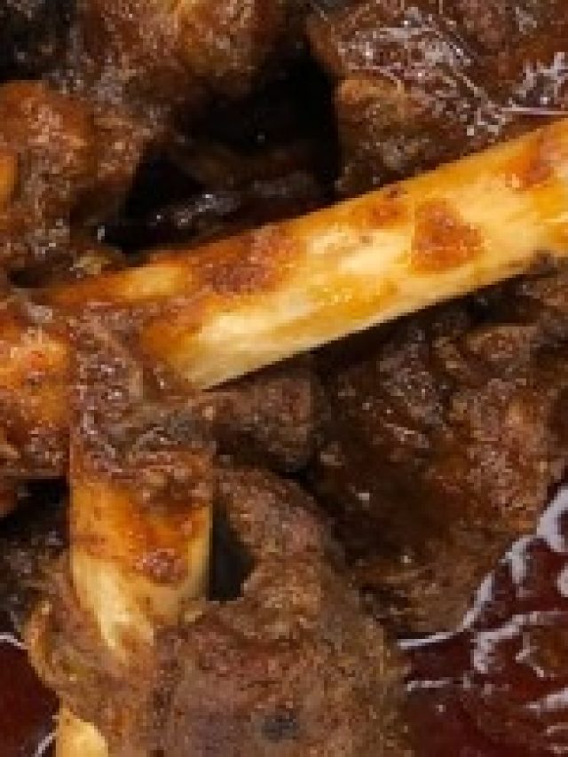 খাসির মাংস নরম  আর সুস্বাদু হবে, প্রেশার কুকারে এভাবে নেড়ে নিন