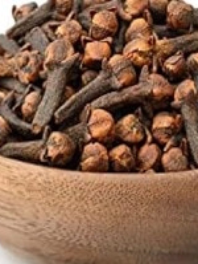 মুখে রাখতে হবে ১টা লবঙ্গ, ব্যস, খেলা শুরু