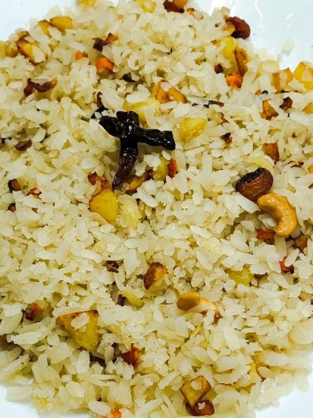 পোলাও তবে চালের নয়, বাঙালি স্টাইলে চিড়ের পোলাও, আঙুল চাটবেন